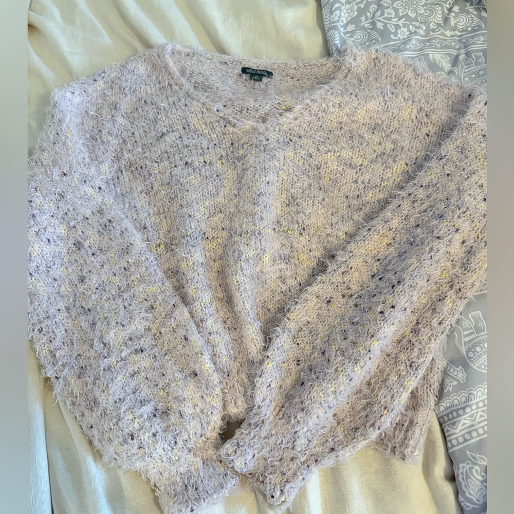 Wild Fable Soft Lilac V-Neck Sweater